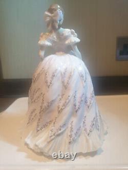 Royal Worcester Last Waltz Limited Edition 3389 of 12,500 1994 Figurine