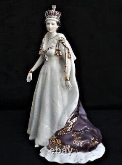 Royal Worcester Queen Elizabeth II Bone China Limited Edition Figurine CW457