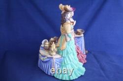 Royal Worcester Very Rare Spending The Winnings At The Races Figure