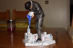 Royal doulton Vandal v Parliament 200 years Limited edition Nick Walker Rare