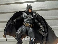 Sideshow Batman Premium Format Figure Exclusive Limited Edition #189/1500