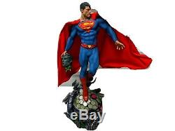 Sideshow Superman Premium Format Figure Exclusive Limited Edition #380/1500