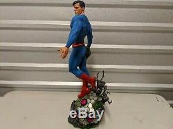 Sideshow Superman Premium Format Figure Exclusive Limited Edition #380/1500