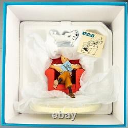 Statuette Moulinsart 46404 Tintin & Snowy @ home Les Icones 16cm Resin Model