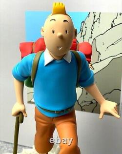 Statuette Moulinsart 47000 Tintin Hiker & Snowy Destination Moon 26cm ltd Model