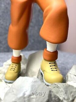 Statuette Moulinsart 47000 Tintin Hiker & Snowy Destination Moon 26cm ltd Model