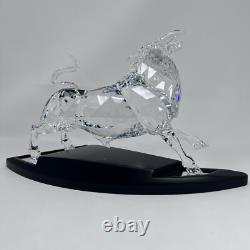 Swarovski Crystal 2004 Limited Edition Bull Figurine Sculpture 628483 MIB