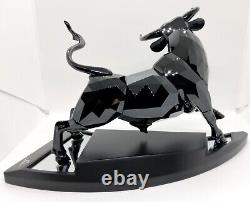 Swarovski Crystal Figurine Limited Edition 2005 The BLACK BULL 660034