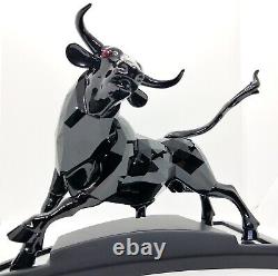 Swarovski Crystal Figurine Limited Edition 2005 The BLACK BULL 660034