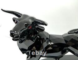 Swarovski Crystal Figurine Limited Edition 2005 The BLACK BULL 660034