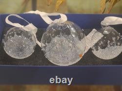 Swarovski Crystal Limited Edition Christmas Ball Present Ornament Set of 3 2017