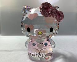 Swarovski Crystal figurine 2012 Hello Kitty Heart limited edition Mint condition