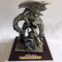 THE STARTLED WIZARD (RARE LIMITED EDITION) Tudor Mint Myth & Magic Figurine