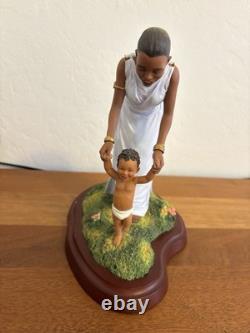 Thomas Blackshear's Ebony Visions First Step 1998 Limited Edition Figurine #478