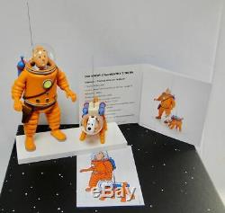 Tintin Herge Fariboles rocket Tintin / Snowy moon on ice ltd. 2000 pcs. + gift