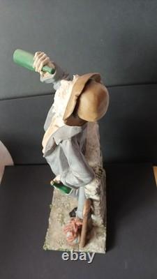 Triade L'arte Della Porcellana- Benacchio Figurine Old Man Drinking #710. RARE