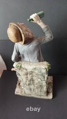 Triade L'arte Della Porcellana- Benacchio Figurine Old Man Drinking #710. RARE