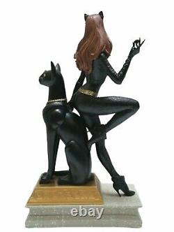 Tweeter Head 1966 Limited Edition Catwoman Maquette Ruby Edition