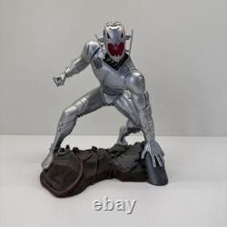 Ultron Statue Marvel Resin Boxed Diamond Select