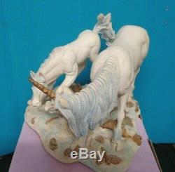 V Rare Fables Unicorn R. Doulton Figurine Ltd Ed Holland Studio Togetherness