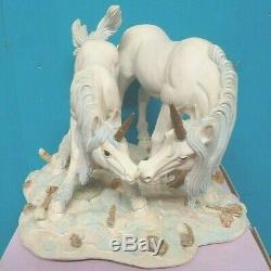 V Rare Fables Unicorn R. Doulton Figurine Ltd Ed Holland Studio Togetherness