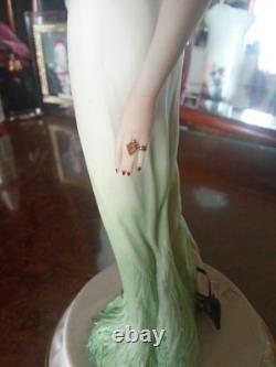 Vintage Capodemonte Mode Liberty Lady Figurine Sandro Maggrioni Limited edition