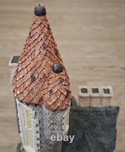 Vintage David Winter Cottages'Castle In The Air' 1991 Figurine Limited Edition