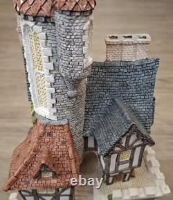 Vintage David Winter Cottages'Castle In The Air' 1991 Figurine Limited Edition