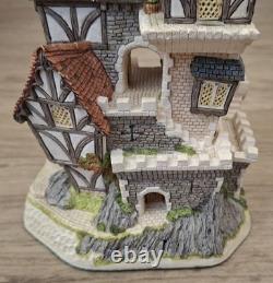 Vintage David Winter Cottages'Castle In The Air' 1991 Figurine Limited Edition