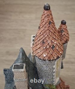 Vintage David Winter Cottages'Castle In The Air' 1991 Figurine Limited Edition