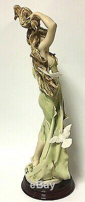 Vintage Giuseppe Armani Limited Edition AURORA 16 Statuette Florence 884C