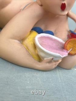 Vintage Italian Plus Size Model Limited Edition 23cm Figurine With Damage