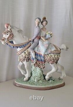 Vintage LLADRO Porcelain Valencia Valencian Figural Group Man & Woman on a Horse