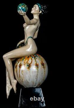 Vintage Peggy Davies Porcelain figurine Isodora limited edition 117/500