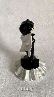 Wade Betty Boop'Showtime' Figurine Limited Edition 205 of 750 with COA & box