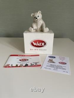 Wade Lucky Bear Ceramic Figurines Set of 3 Hand Painted Limited Edition