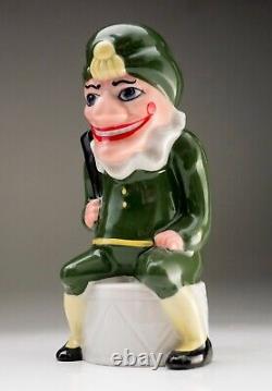 Wade Porcelain Figurine Punch Limited Edition Very Rare Green Tunic 200 Edition