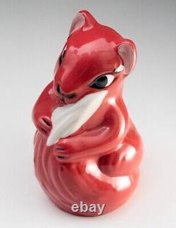 Wade Porcelain Figurine, Rare Red Felicity Squirrel, Limited Edition 101 of 250