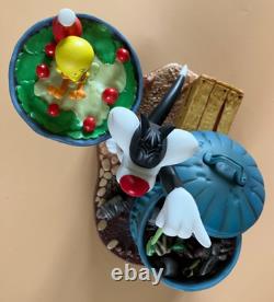 Warner Bros Looney Tunes Wedgwood Sylvester's Buffet Limited Edition Figurine