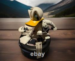 Wars Limited Edition 9 Medium Figurine LE 1977