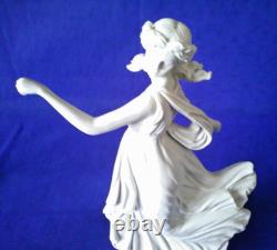 Wedgwood Dancing Hours Collection 1st Figurine Limited Edition (3982 of 12,500)