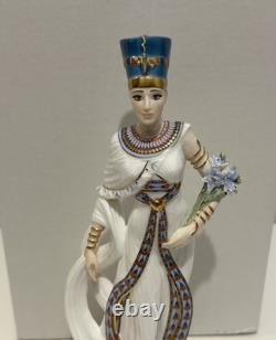 Wedgwood Nefertiti Egyptian limited edition 9500 number 2612 figurine Boxed Cert